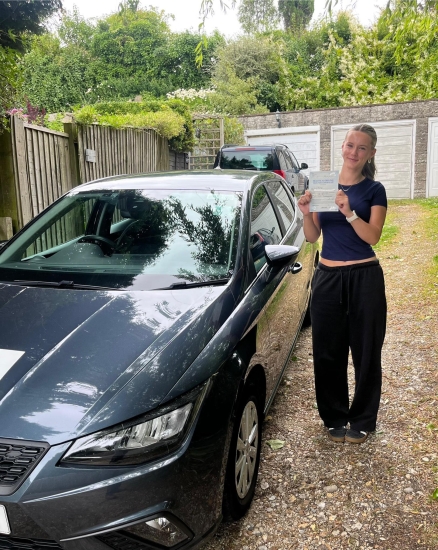 Andy is the best driving instructor you could ask for. From the first lesson, he made me feel super comfortable and at ease, even though I was really nervous to start driving. He’s super patient, explains things clearly, and never makes you feel bad if you mess something up or need to go over it again.