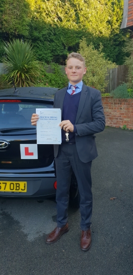 02 November 2018 - Calum passed with only 1 minor driving fault! Well done Calum, that was an excellent result.