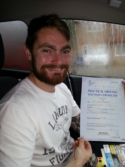 09 August 2017 - Shaun passed 1st time with just 5 minor driving faults Well done Shaun that was a really good result