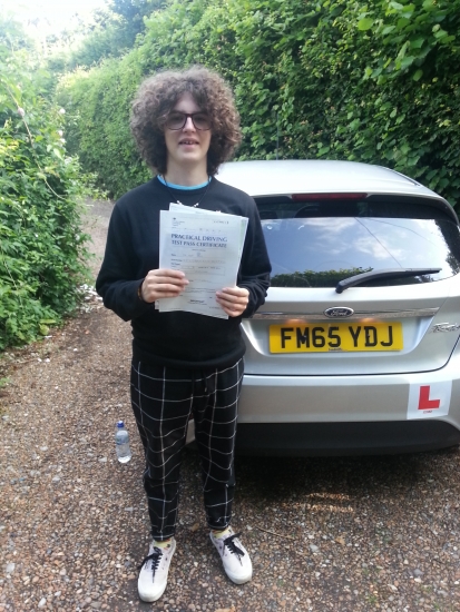 13 June 2018 - Alec passed 1st time with only 2 minor driving faults! Well done Alec, that was an excellent result