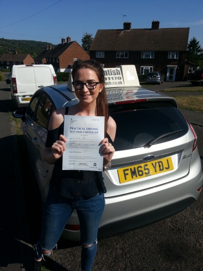14 September 2016 - Roisin passed 1st time with only 2 minor driving faults Well done Roisin that was an excellent result