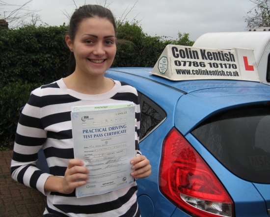 14 December 2012 - Kaya passed 1st time with only 6 minor driving faults Well done Kaya that was a really good result