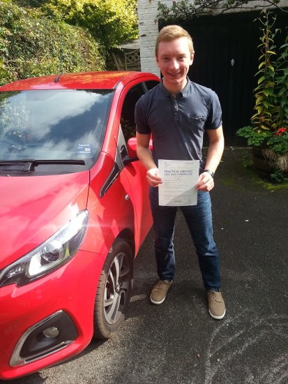 26 September 2017 - Luke passed 1st time with only 4 minor driving faults Well done Luke that was an excellent result