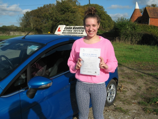 28 October 2014 - Laura passed 1st time with only 7 minor driving faults Well done Laura that was a really good result