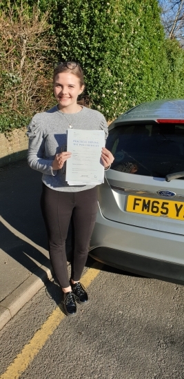 06 February 2020 - Mabel passed 1st time with only 3 minor driver faults! Well done Mabel, that was an excellent result.