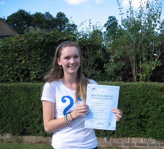 Imogen started driving as a complete beginner on 2nd May 2010 and passed first time on 18th August 2010