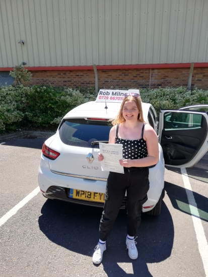 Many congratulations to a very happy Erin Hall of Winscombe on ap fantastic drive and well deserved pass at Weston-super-Mare on 4th July. Once again passing with ZERO faults.
