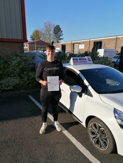 Many congratulations to a very happy and relieved Josh Banks of Clevedon on an excellent drive and well deserved 1st time pass at Weston-super-Mare on 4th November 2020. Last one before lockdown 2.