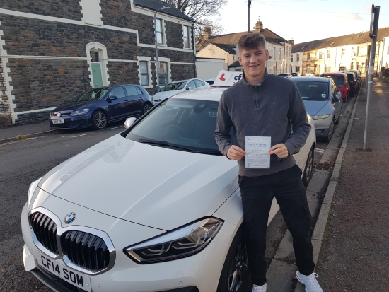 Many Congratulations To Dafydd, Passing In Cardiff Today On His First Attempt!<br />
My Main Issue With Daf Was SPEED / MIRRORS! So Before His Test Today, Daf Being A MASSIVE Liverpool Fan, - I had An Idea. 💡<br />
<br />
Every Time He Forgot To Check His Mirrors / Speed He Would Have To Chant UNITED!!! <br />
Every Time He Got It Right, I Would Have To Chant Liv -er-pool ⚽️<br />
<br />
Lets Just Say, He Didn´t L