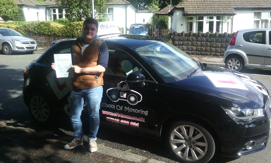 Many Congratulations Time now to change that old photo from your provisional and add a nice new one onto a FULL licence Great day for you - and 1st Time too Now you can concentrate all your efforts back into Uni<br />
<br />

<br />
<br />
Well Done and remember to drive carefully