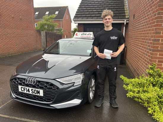 Many Congratulations To Owen, Passing On His First Attempt In Cardiff Today! 👏A Nervous Owen This Morning, Driving Quite Slowly, Started To Get Me Concerned🙈, But As The Test Progressed, Owen Realised He Struck Gold With A Great Test Route For Him - Parallel Parking Great Today, With Lots Of Practising Over The Last Few Days Really Paid Off🪪Fantastic Result, Time For Owen To Go To C