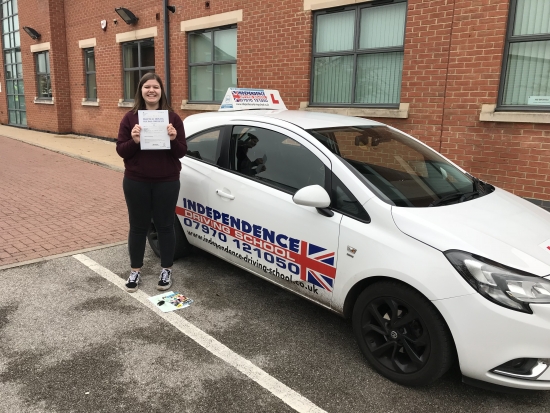 Congratulations Emily<br />
Passed 27/11/2018 at Chilwell test centre.