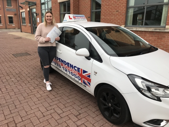Congratulations Leah passed 28/02/2019 at Chilwell test centre