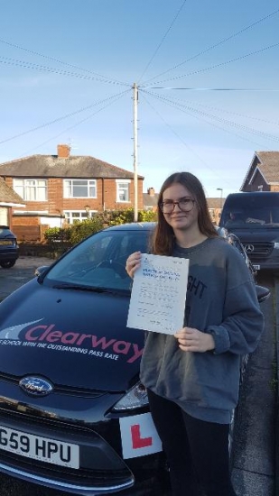 I would like to thank Fred for helping me pass my driving test 1st time.  I found him to be patient, friendly, helpful and encouraging especially when I doubted myself.  I would recommend Fred 100% as a driving instructor.  I couldn´t have done it without him. Passed 7th December 2020.