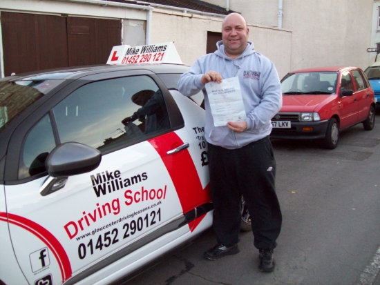 Congratulations to Michael Faulkner of Gloucester who passed his Practical Driving Test in Gloucester at the 1st attempt<br />
<br />
Well done Michael a very good drive as usual and you came back with a very good pass<br />
<br />
No more cold mornings going and returning from work and the kids will love it that Daddy is driving them all over the place<br />
<br />
Congratulations once again from driving instructor Mike
