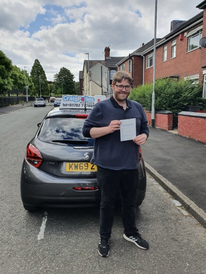 A big congratulations to Ryan Leese. Ryan passed his driving test today at Cobridge Driving Test Centre. <br />
First attempt, with just 2 driver faults.<br />
Well done Ryan- safe driving from all at Craig Polles Instructor Training and Driving School. 🙂🚗<br />
Driving instructor-Dave Wilshaw