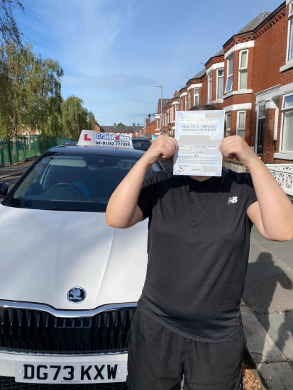 Huge congratulations today to Summer Lawson.🥳<br />
Summer has passed her driving test with just 3 driver faults.<br />
Well done Summer, safe driving from all at Craig Polles Instructor Training and Driving School. 🙂🚗<br />
Driving instructor-Jane Chesters