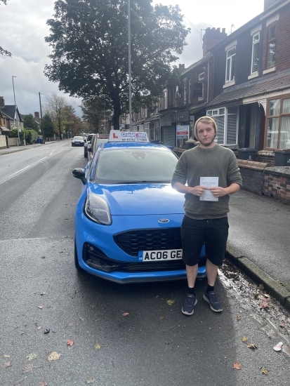 Huge congratulations today to Lee Snape.🥳<br />
Lee has passed his driving test today at his first attempt and with just 4 driver faults.<br />
Well done Lee, safe driving from all at Craig Polles Instructor Training and Driving School. 🙂🚗<br />
Driving instructor-Andrew Corrigan