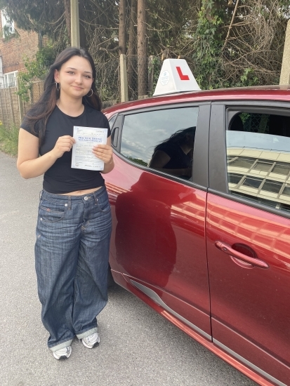Diana´s an incredible driving instructor, very patient and understanding- definitely pushed my confidence on the road up a lot! She takes notes on any faults that can be focused on in future lessons and allows you to learn from any mistakes ensuring they don´t happen again. Thanks to her I passed my test on the first try, I cannot recommend enough.