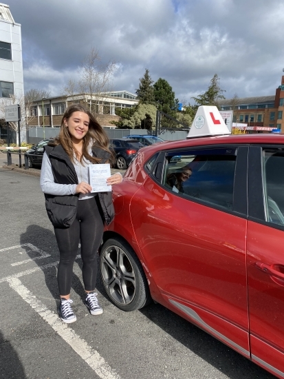 Grace passed 1st time with Diana. Well done Grace 0 minors!<br />
<br />
Dianas an amazing driving instructor and helped me got so much confidence while driving in such a short amount of time couldnt of done it without her