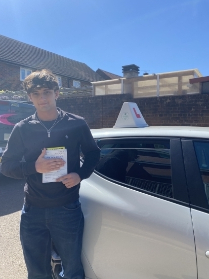 Diana is an amazing driving instructor! Always very relaxed and created a safe environment helping me to learn, definitely would recommend!