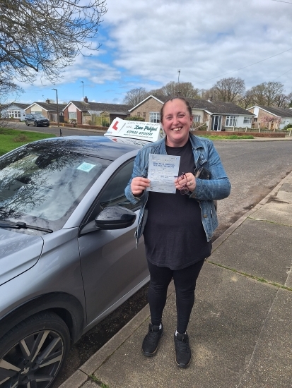 Congratulations to Susanna who Passed her Automatic Driving Test today at Colchester in #Bumble with a great drive 👌<br />
I´m so pleased for this young lady who has now overcome all hurdles and can now achieve that dream of being able to go for a drive all by herself 😁<br />
I´m sure she will have face ache later from all that smiling 😄 but it´s so worth it, well done to the frie