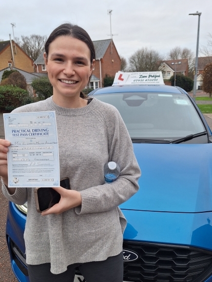 Congratulations to Elizabeth who Passed her Automatic Driving Test this afternoon at Colchester in #bumble <br />
It´s been an absolute pleasure to help this young lady achieve this and no just how much this means to her after all the hard work shes put in.<br />
Nerves kept under control nicely and a great drive put in, another one with a early Christmas present to themselves 🎅<br />
<br />
#learntodrive #a