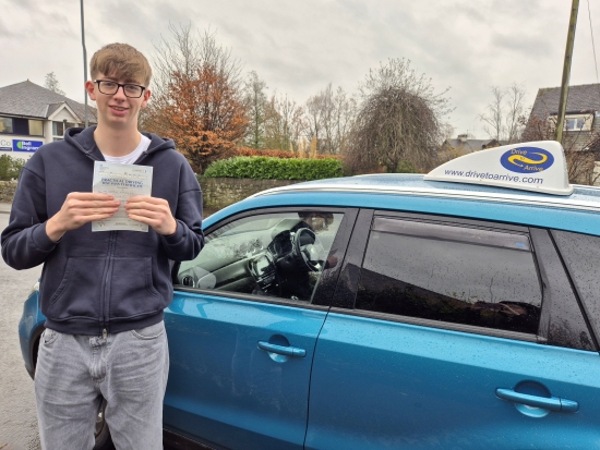 Massive congratulations to my nephew George, who passed his test today first time with a clean sheet. Super proud Auntie 🥰 Enjoy your own car and your new freedom. I´ll look forward to some lifts 😉🚘