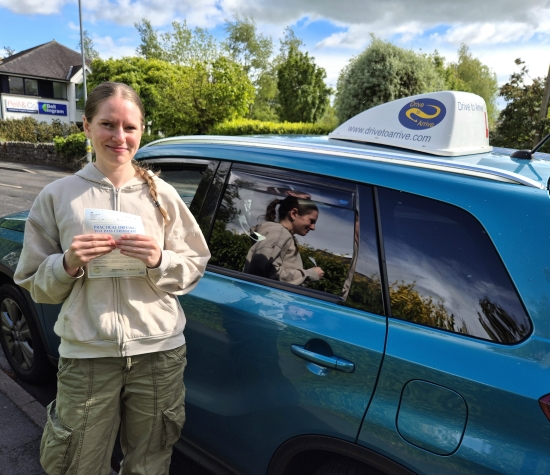 A big congratulations to Katie who passed her test today, first time. Enjoy your new freedom and independence. Thanks for choosing Drive to Arrive.