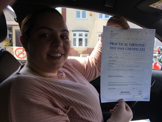 Passed first time with 2 minors. Simon is a great instructor, very supportive and gave positive encouragement. Can´t wait to get my new car this week.