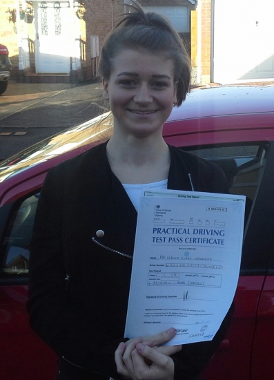 Becky Underwood passed on 24/12/18 with Garry Arrowsmith! Well done!