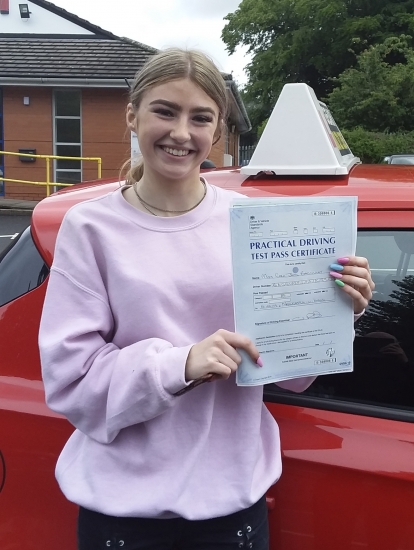 Cara Bagguley passed on 14/6/19 with Garry Arrowsmith! Well done!