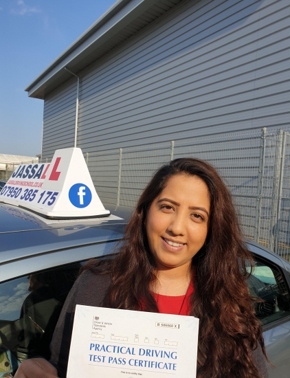 Congratulations Jumana on passing your Driving Test on 1st attempt in Uxbridge!