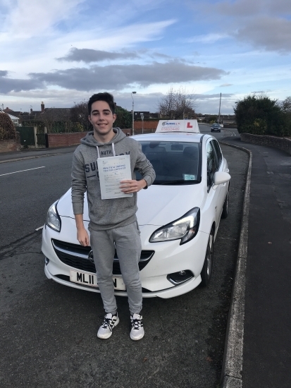 Excellent drive in Wrexham this morning for Ethan who has passed first time with only 5 minor faults. Safe driving 🚗