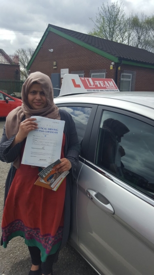 Congratulations to Hamida passing her driving test with L-Team driving school for the first time!! #passed#driving#learner🏆 #manchester#drivinglessons #help #learning #cars Call us know to get booked in on 0333 240 6430<br />
<br />
PASS IN APRIL 2018