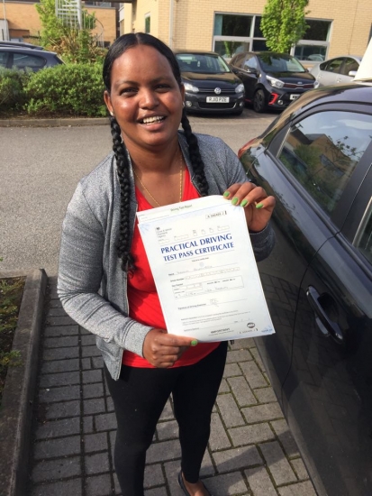Congratulations to Yordanos passing her driving test with <br />
L-Team driving school for the first time!! #passed#driving#learner🏆 #manchester#drivinglessons #help #learning #cars Call us know to get booked in on 0333 240 6430<br />
<br />
<br />
PASSED MAY 2018🏆