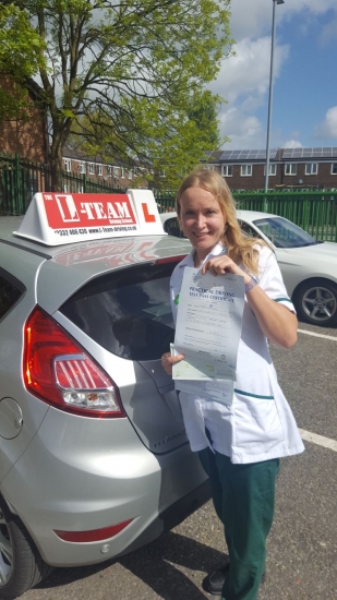 Congratulations to Alex passing her driving test with <br />
L-Team driving school for the first time!! #passed#driving#learner🏆 #manchester#drivinglessons #help #learning #cars Call us know to get booked in on 0333 240 6430<br />
<br />
<br />
PASSED MAY 2018🏆