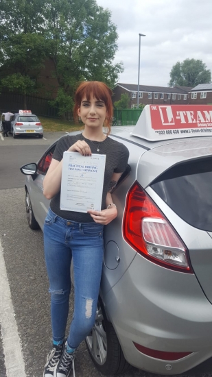 Congratulations to Leoni passing her driving test with L-Team driving school for the first time!! #passed#driving#learner🏆 #manchester#drivinglessons #help #learning #cars Call us now to get booked in on 0333 240 6430<br />
<br />
PASSED JUNE 2018🏆