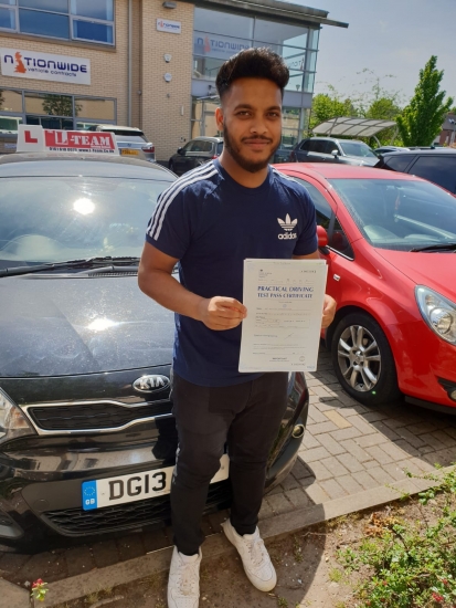 Congratulations to Ruhith passing his driving test with L-Team driving school for the first time!! #passed#driving#learner🏆 #manchester#drivinglessons #help #learning #cars Call us now to get booked in on 0333 240 6430<br />
<br />
PASSED JUNE 2018 🏆