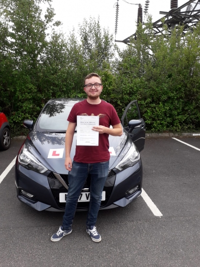 Congratulations to Mike passing his driving test with L-Team driving school for the first time!! #passed#driving#learner🏆 #manchester#drivinglessons #help #learning #cars Call us now to get booked in on 0333 240 6430<br />
<br />
PASSED JUNE 2018 🏆