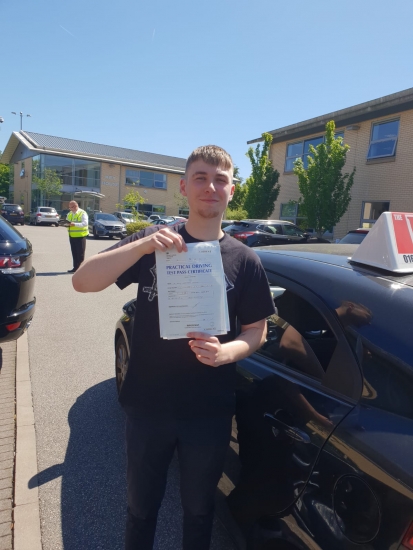 Congratulations to Billy passing his driving test with L-Team driving school for the first time!! #passed#driving#learner🏆 #manchester#drivinglessons #help #learning #cars Call us now to get booked in on 0333 240 6430<br />
<br />
PASSED JUNE 2018 🏆