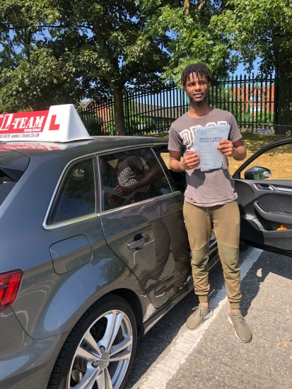 Congratulations to Mustapha passing his driving test with L-Team driving school for the first time!! #passed#driving#learner🏆 #manchester#drivinglessons #help #learning #cars Call us now to get booked in on 0333 240 6430<br />
<br />
PASSED JUNE 2018 🏆