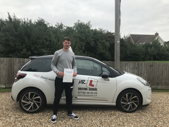 Congratulations to Pete Schiller from Newmarket who passed in Cambridge on the 28-8-18 after taking driving lessons with MR.L Driving School.
