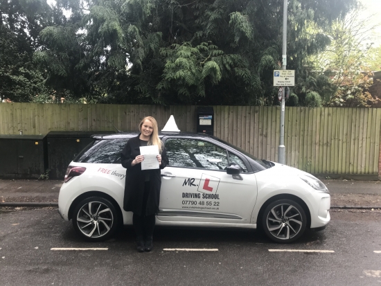 Congratulations to Nicola Compton from Cambridge who passed her driving test 1st time on the 27-4-18 after taking driving lessons with MR.L Driving School.
