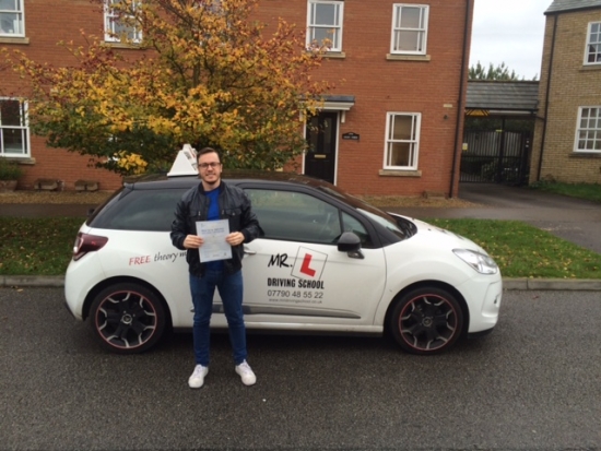 Congratulations to Ben Hallewell from Ely who passed in Cambridge on the 19-10-15 after taking driving lessons with MRL Driving School