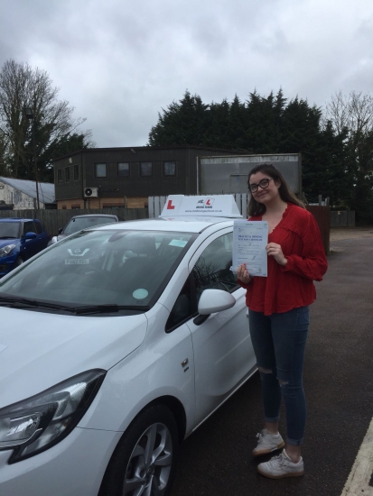 Congratulations to Melanie Arbon-West from Fulbourn who passed first time in Cambridge on the 3-4-18 just 1 week after turning 17 after taking lessons with MR.L Driving School.