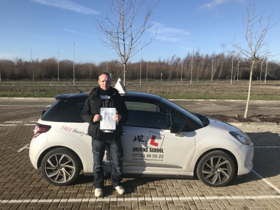 Congratulations to Dan Thacker from Waterbeach who passed his driving test in Cambridge on the 17-1-18 after taking lessons with MRL Driving School