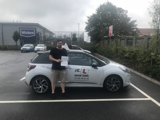 Congratulations to Jack Smith from Newmarket who passed 1st time in Cambridge on the 23-8-18 after taking driving lessons with MR.L Driving School.