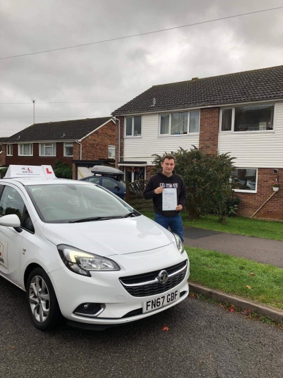 Congratulations to Kia Mousley from Bury St Edmunds who having failed a previous test in the past passed 1st time with MR.L Driving School on the 30-10-18.