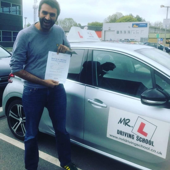 Congratulations to Favaad Iqbal from Cambridge who passed 1st time on the 9-5-19 after taking driving lessons with MR.L Driving School.